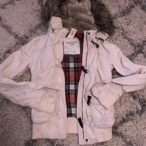 A&F Cream Coat Fur Hood